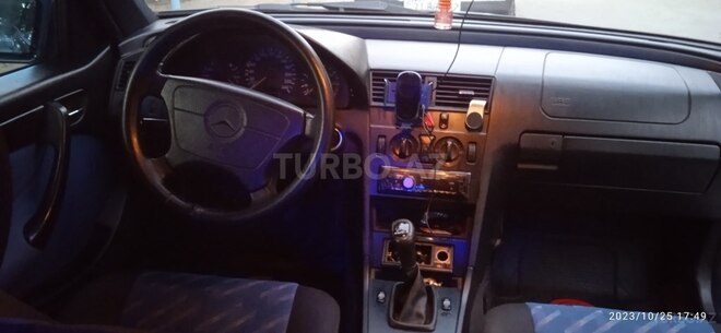 Mercedes C 180 1998, 320,000 km - 1.8 l - Sumqayıt