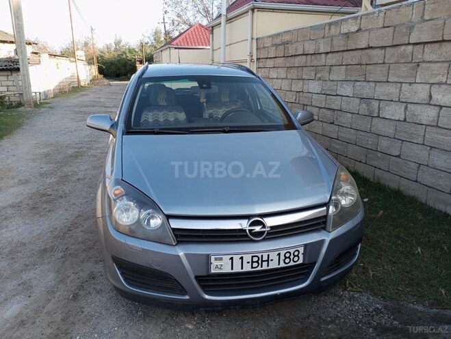 Opel Astra 2005, 234,000 km - 1.4 л - Beyləqan