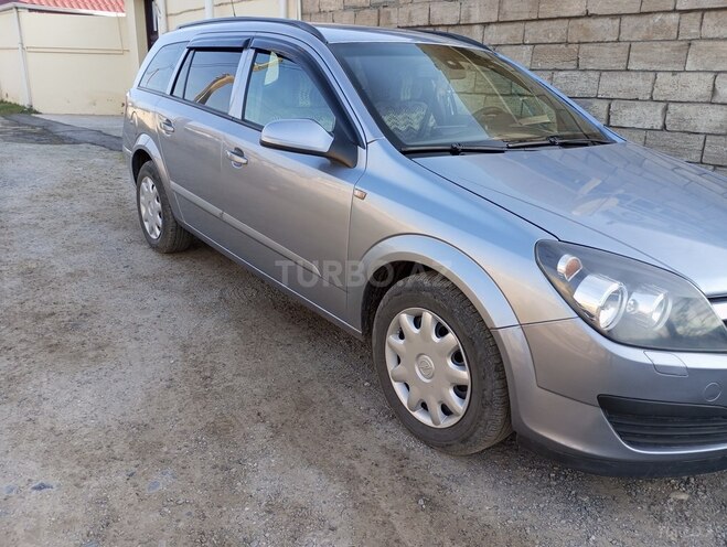 Opel Astra 2005, 234,000 km - 1.4 л - Beyləqan