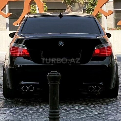 BMW M5 2005, 154,000 km - 5.0 l - Bakı