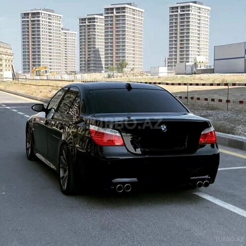 BMW M5 2005, 154,000 km - 5.0 l - Bakı