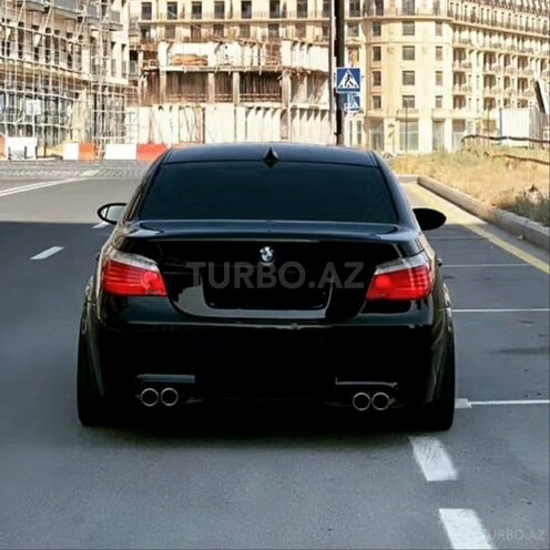 BMW M5 2005, 154,000 km - 5.0 l - Bakı