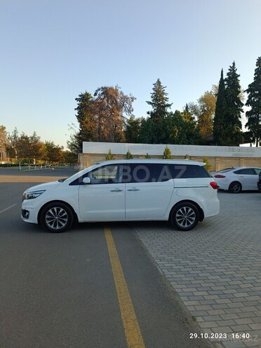 Kia Carnival 2016, 211,500 km - 2.2 l - Bakı