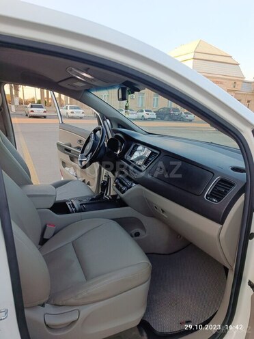 Kia Carnival 2016, 211,500 km - 2.2 l - Bakı