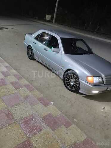 Mercedes C 180 1999, 398,000 km - 1.8 л - Cəlilabad