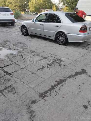 Mercedes C 180 1999, 398,000 km - 1.8 л - Cəlilabad