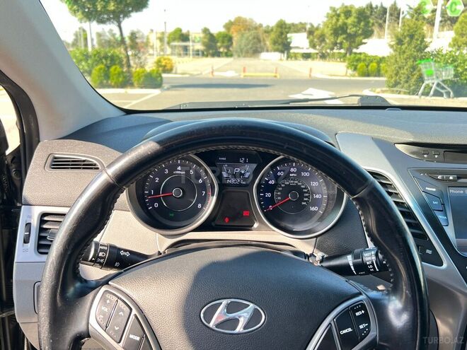 Hyundai Elantra 2014, 230,136 km - 1.8 л - Bakı
