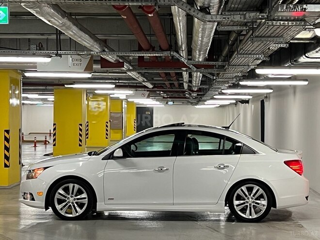 Chevrolet Cruze 2014, 185,000 km - 1.4 l - Gəncə