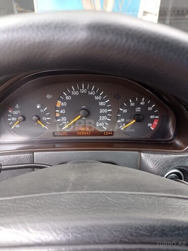 Mercedes E 240 1998, 459,000 km - 2.4 l - Bakı