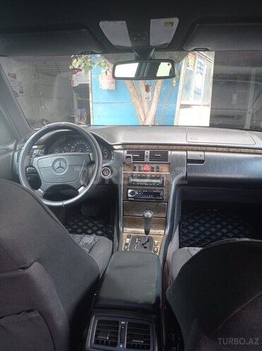 Mercedes E 240 1998, 459,000 km - 2.4 l - Bakı
