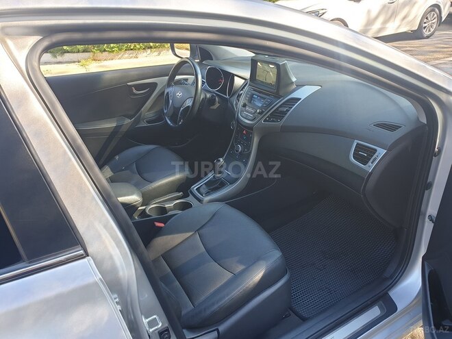 Hyundai Elantra 2015, 80,100 km - 1.6 l - Bakı