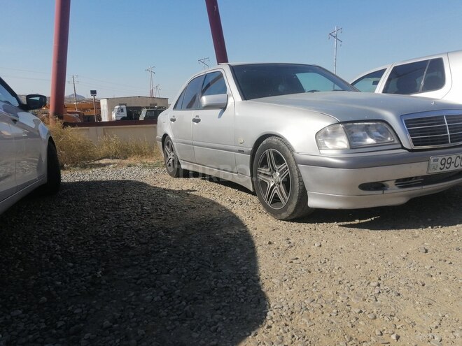 Mercedes C 180 1999, 418,680 km - 1.8 l - Bakı