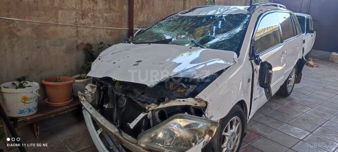 Toyota Corolla 2006, 231,000 km - 1.4 l - Bakı