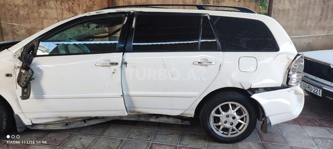 Toyota Corolla 2006, 231,000 km - 1.4 l - Bakı