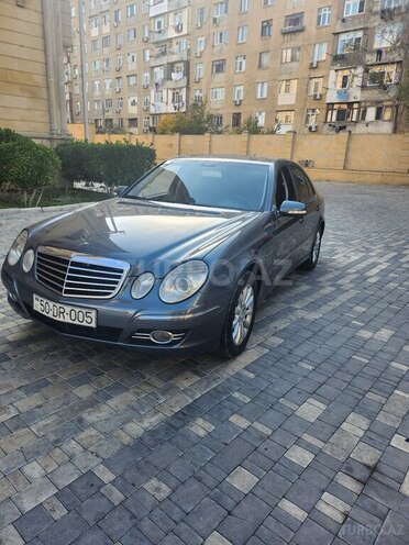 Mercedes E 220 2006, 256,000 km - 2.2 л - Bakı