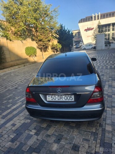 Mercedes E 220 2006, 256,000 km - 2.2 л - Bakı