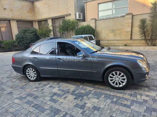 Mercedes E 220 2006, 256,000 km - 2.2 л - Bakı