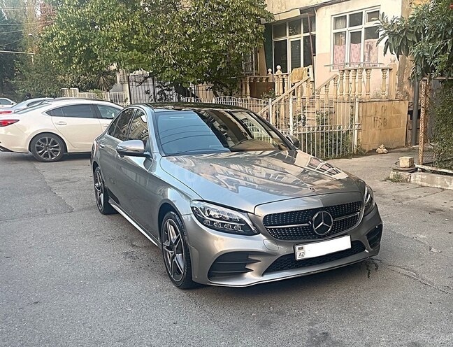 Mercedes C 300 2019, 25,120 km - 2.0 l - Bakı