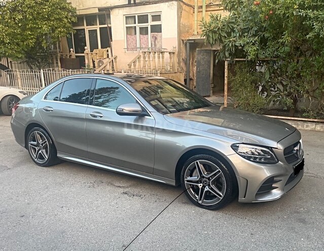 Mercedes C 300 2019, 25,120 km - 2.0 l - Bakı