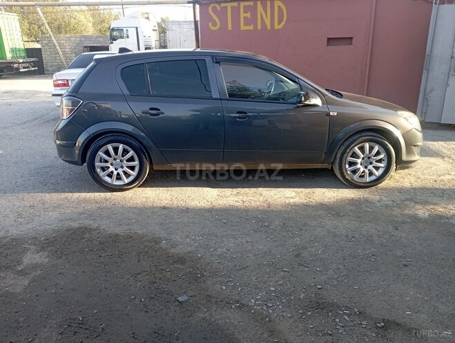 Opel Astra 2010, 270,000 km - 1.3 l - Bakı