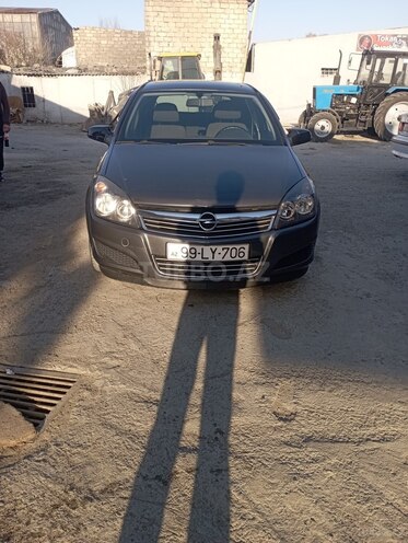 Opel Astra 2010, 270,000 km - 1.3 l - Bakı