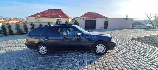 Mercedes C 220 2000, 234,567 km - 2.2 l - Bakı