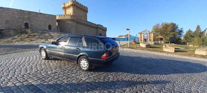 Mercedes C 220 2000, 234,567 km - 2.2 l - Bakı