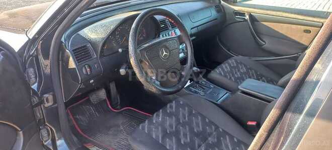 Mercedes C 220 2000, 234,567 km - 2.2 l - Bakı