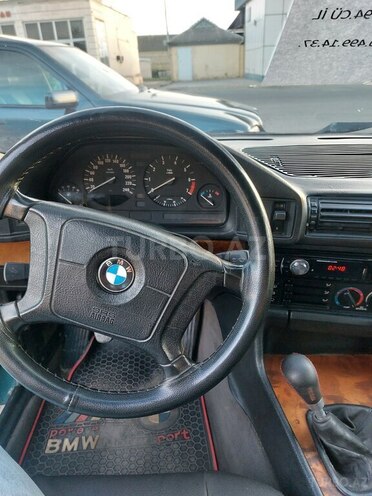 BMW 520 1994, 425,463 km - 2.0 л - Şirvan