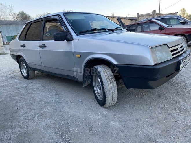 LADA (VAZ) 21099 2003, 235,000 km - 1.5 l - Quba