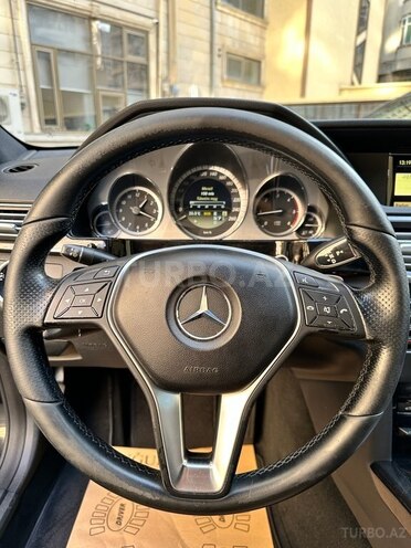 Mercedes E 220 2013, 334,744 km - 2.2 l - Bakı