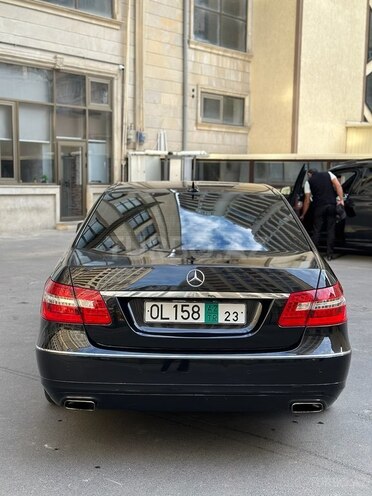 Mercedes E 220 2013, 334,744 km - 2.2 l - Bakı