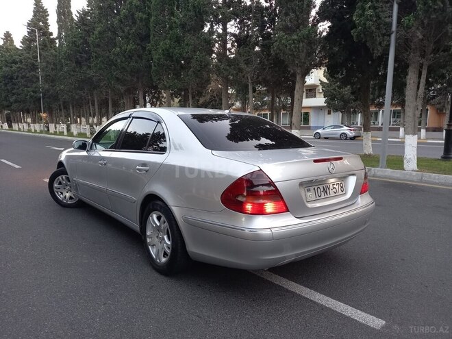 Mercedes E 220 2004, 391,123 km - 2.2 l - Sumqayıt