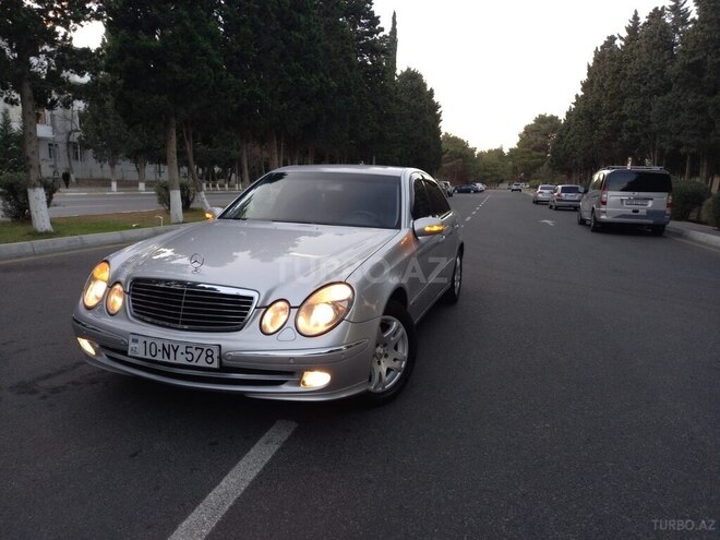 Mercedes E 220 2004, 391,123 km - 2.2 l - Sumqayıt