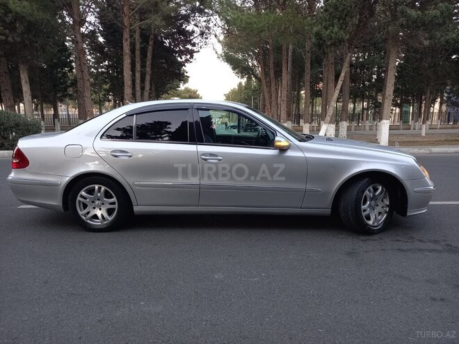 Mercedes E 220 2004, 391,123 km - 2.2 l - Sumqayıt