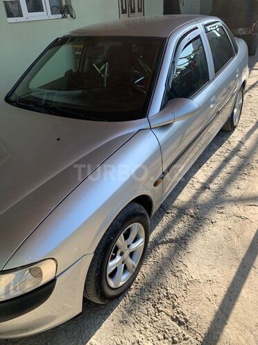 Opel Vectra 1996, 345,000 km - 1.7 l - Gəncə