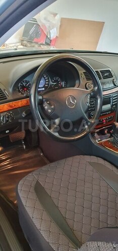 Mercedes E 200 2004, 237,000 km - 1.8 l - Bakı