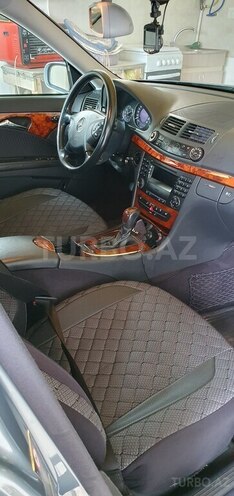 Mercedes E 200 2004, 237,000 km - 1.8 l - Bakı