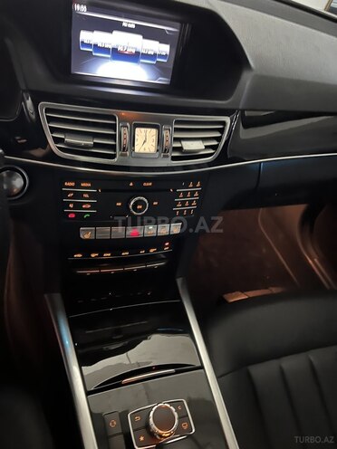 Mercedes E 220 2015, 221,000 km - 2.2 l - Bakı
