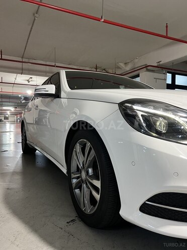 Mercedes E 220 2015, 221,000 km - 2.2 l - Bakı