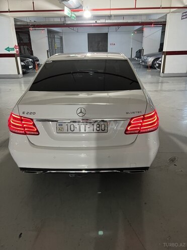 Mercedes E 220 2015, 221,000 km - 2.2 l - Bakı