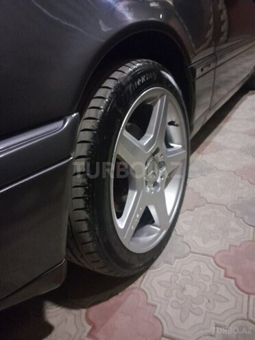 Mercedes C 180 1997, 356,000 km - 1.8 л - Bakı