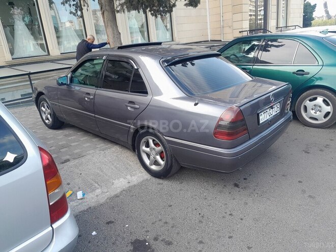 Mercedes C 180 1997, 356,000 km - 1.8 л - Bakı