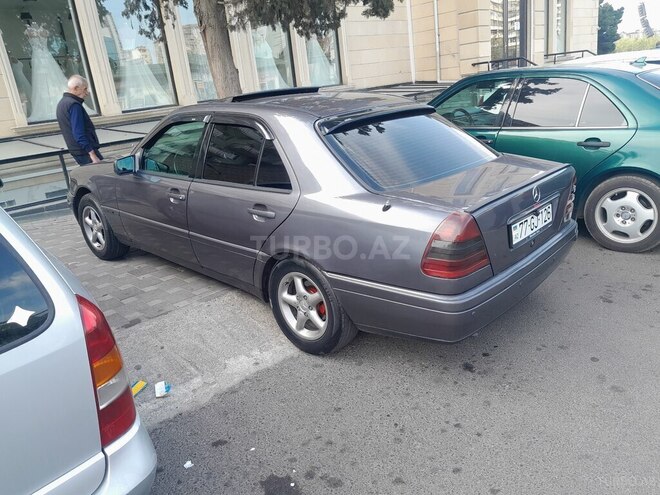 Mercedes C 180 1997, 356,000 km - 1.8 л - Bakı