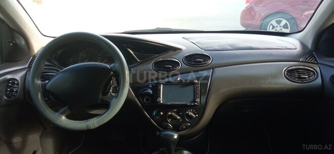 Ford Focus 2000, 350,650 km - 2.0 л - Bakı