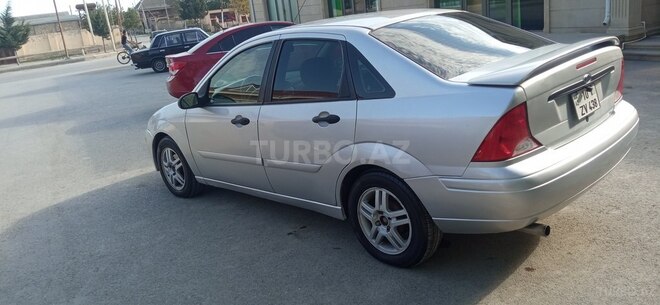 Ford Focus 2000, 350,650 km - 2.0 л - Bakı