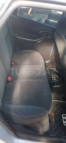 Ford Focus 2000, 350,650 km - 2.0 л - Bakı