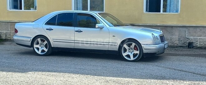 Mercedes E 230 1997, 163,214 km - 2.3 л - Şirvan