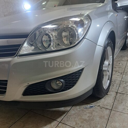 Opel Astra 2007, 158,000 km - 1.4 л - Bakı