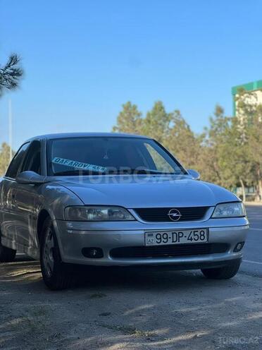 Opel Vectra 1999, 250,000 km - 1.6 l - Sumqayıt